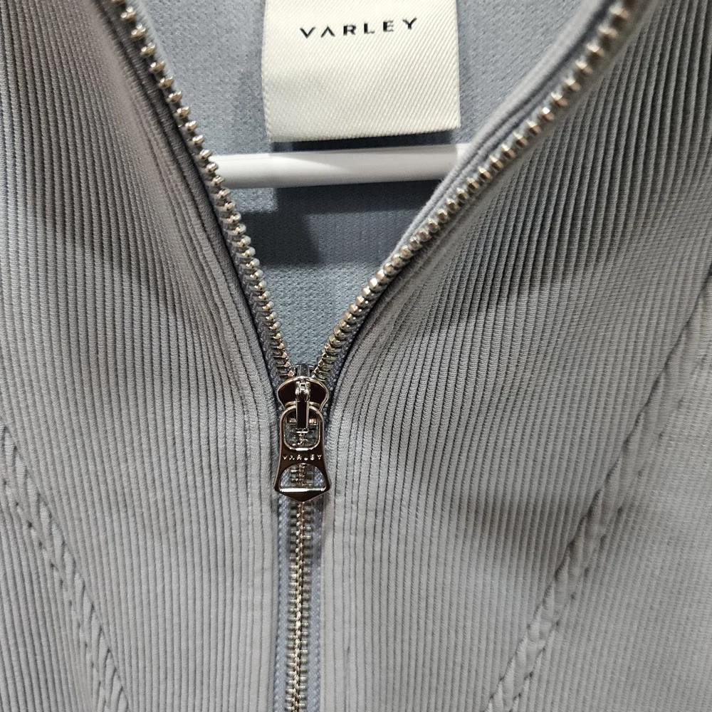 Light Blue Half-Zip Pullover Sweatshirt - Varley - Picture 3 of 6